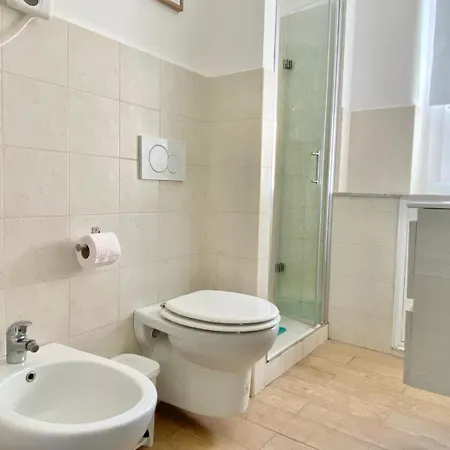 Blue Borgo アパート