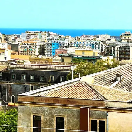 Blue Borgo アパート